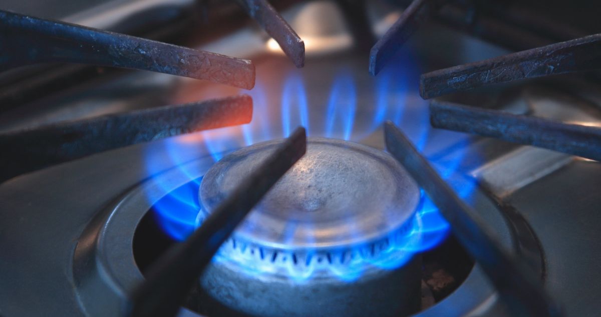 En torno al 10%: Abastible proyecta aumento de precio del gas licuado en medio de alza de combustibles