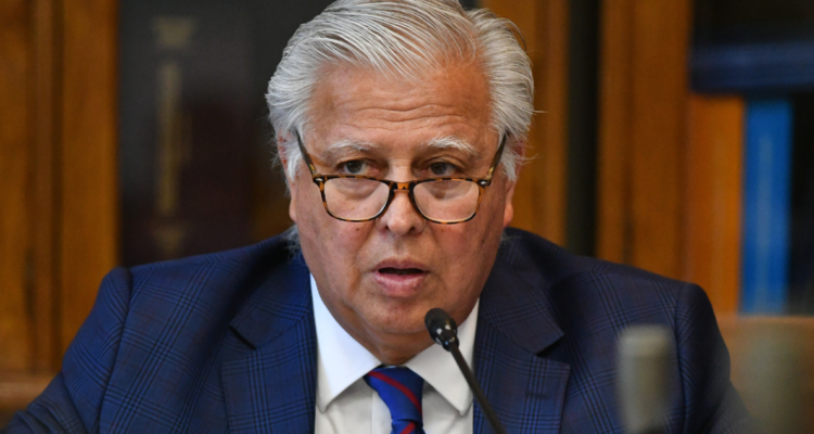Senador Saavedra (PS) apunta a “fisura” por cuestionamientos de la UDI a nuevo delegado de Arauco