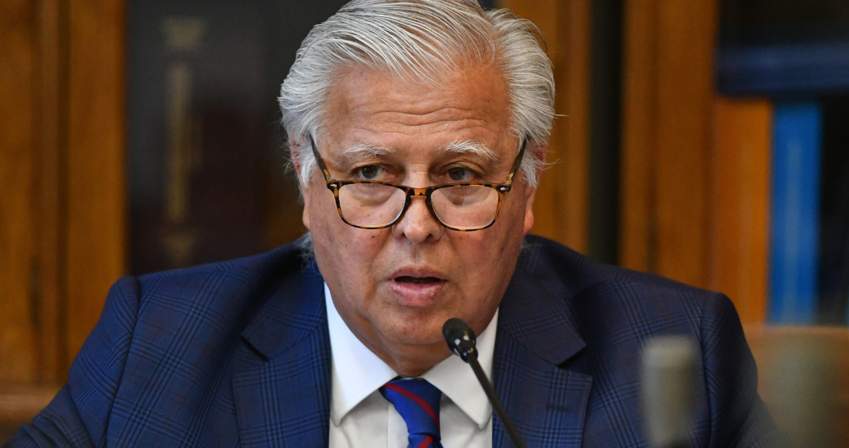 Senador Saavedra (PS) apunta a “fisura” por cuestionamientos de la UDI a nuevo delegado de Arauco