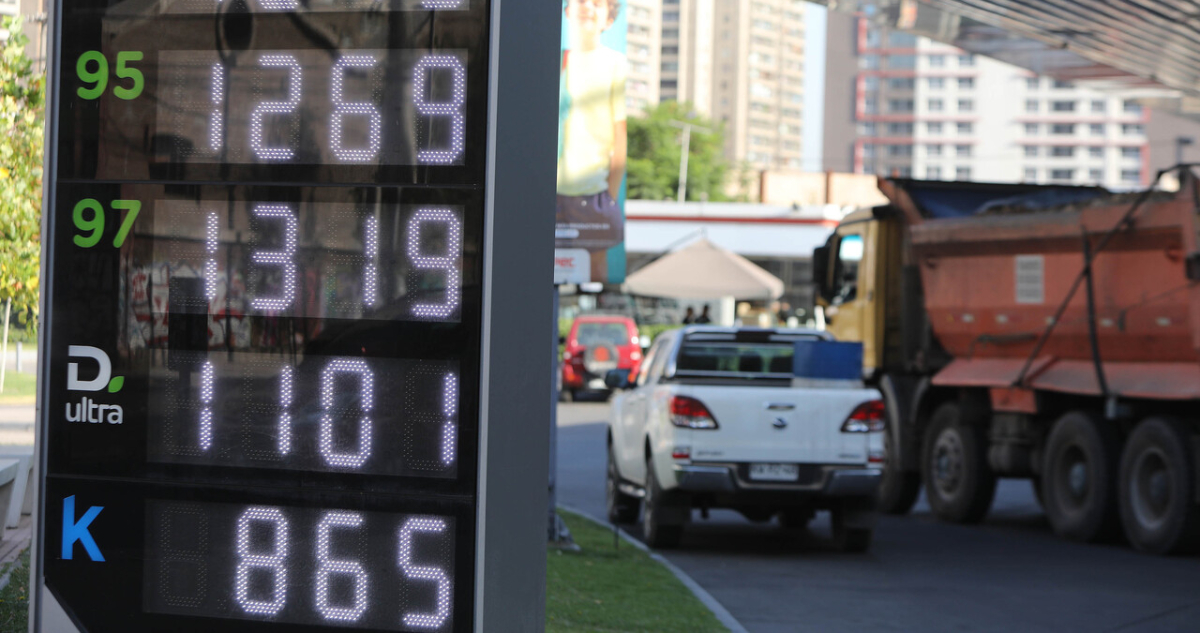 Gobierno aún prepara anuncio de cambios al MEPCO en plena alza internacional del barril de petróleo