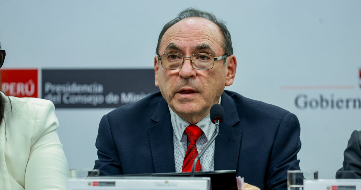 Gobierno de Perú acepta renuncia de ministro acusado de violar a mujer cuando ella tenía 16 años