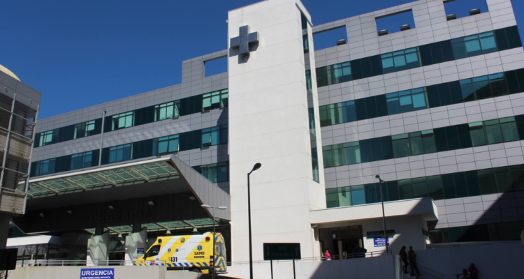 Hospital de Concepción realiza inédito trasplante de fémur a niño con cáncer