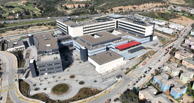 Alcalde de Villa Alemana dice que tuvo “poco respaldo” del gobierno de Boric por hospital Marga Marga