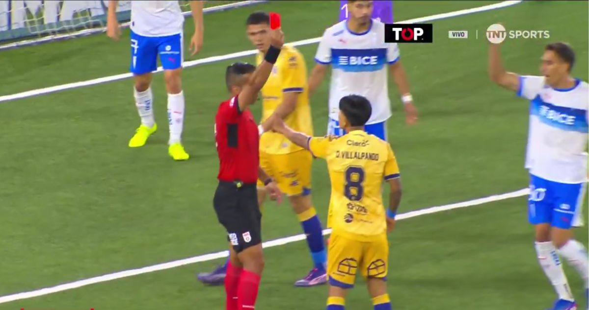 informe arbitral complica a jugador de Everton expulsado en duelo ante la UC