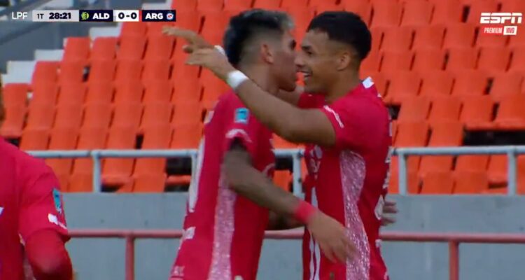 El gol de Iván Morales en visita de Argentinos Juniors al Aldosivi