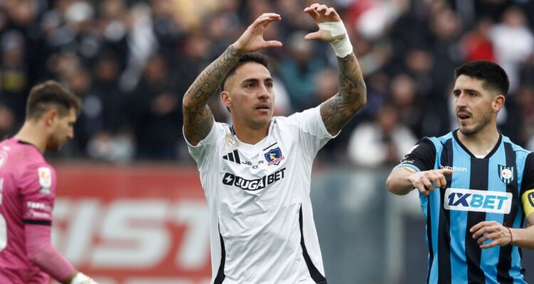 Javier Correa se lesiona y proacupa a Colo Colo