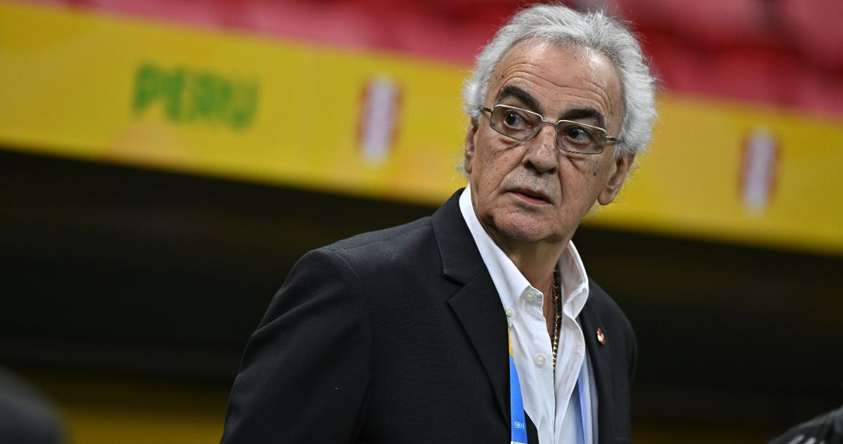 Jorge Fossati reconoce contactos con Azul Azul para reemplazar a Meneghini en La U