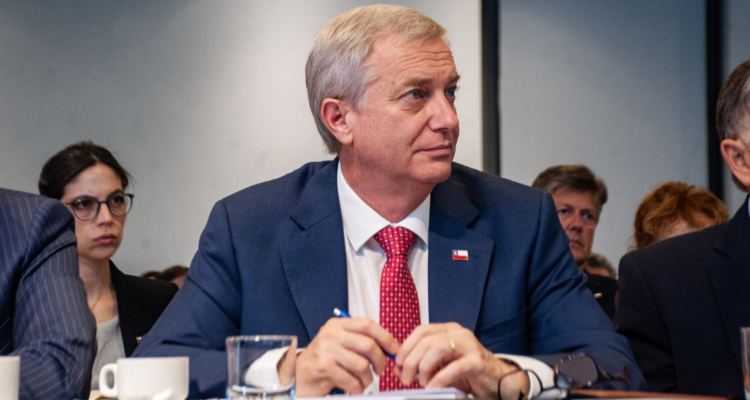 Kast apoya proyecto que podría enviar a casa a violadores de DDHH: "Nadie debería morir en la cárcel"