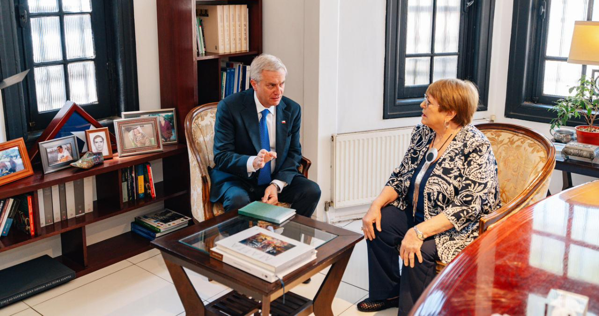 Kast niega presiones de EEUU tras descartar apoyo a Bachelet: le enrostró crisis migratoria haitiana