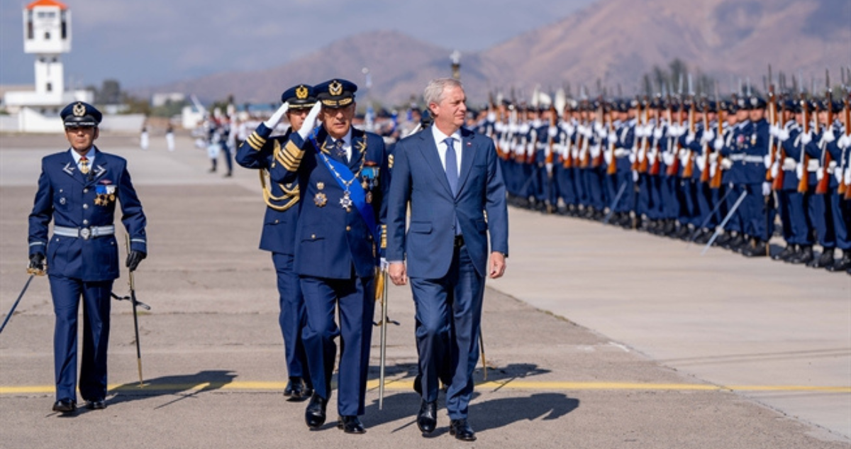 El presidente José Antonio Kast en el aniversario de la FACH