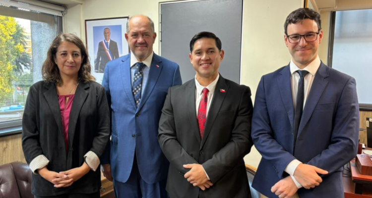 La Araucanía: Gobierno presenta a los seremis de Economía, Educación y Medio Ambiente