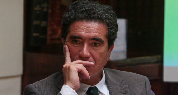 "La ignorancia es atrevida": Briones sale a contradecir la afirmación de que el Estado está "quebrado"