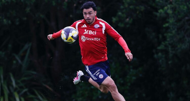La Roja Gabriel Suazo