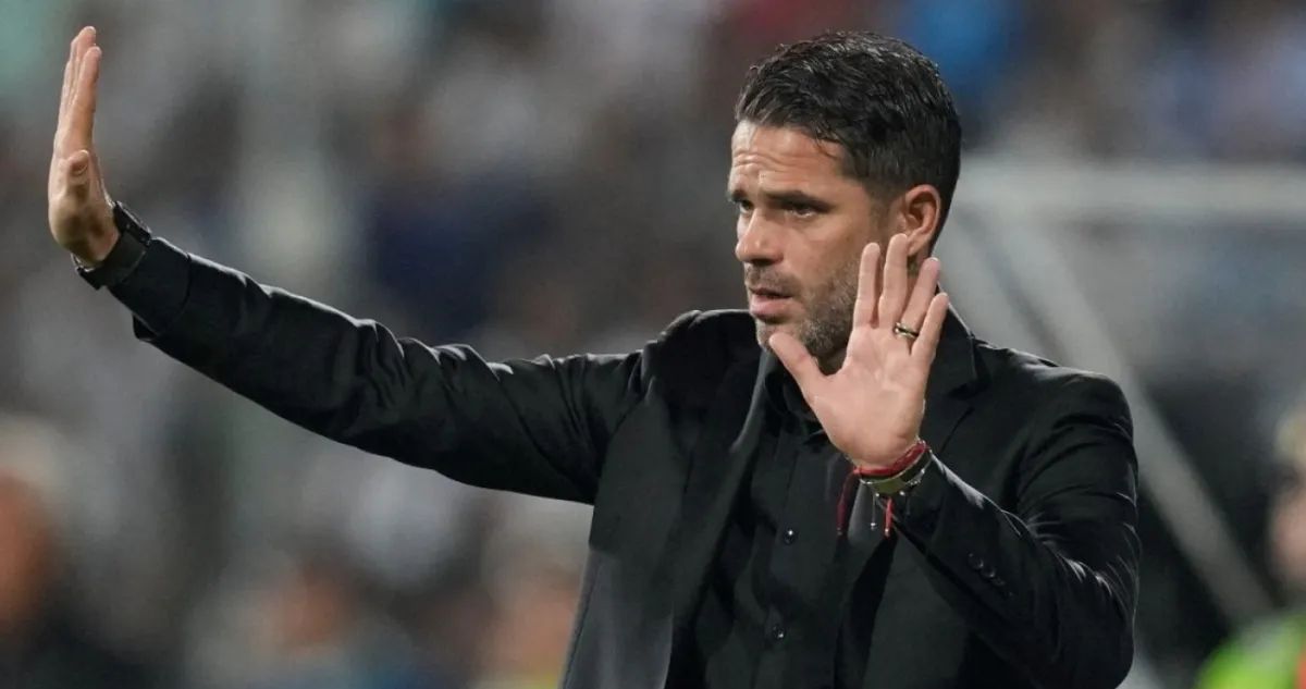 La U Fernando Gago