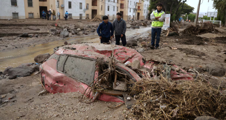 Emergencia por graves lluvias en Perú