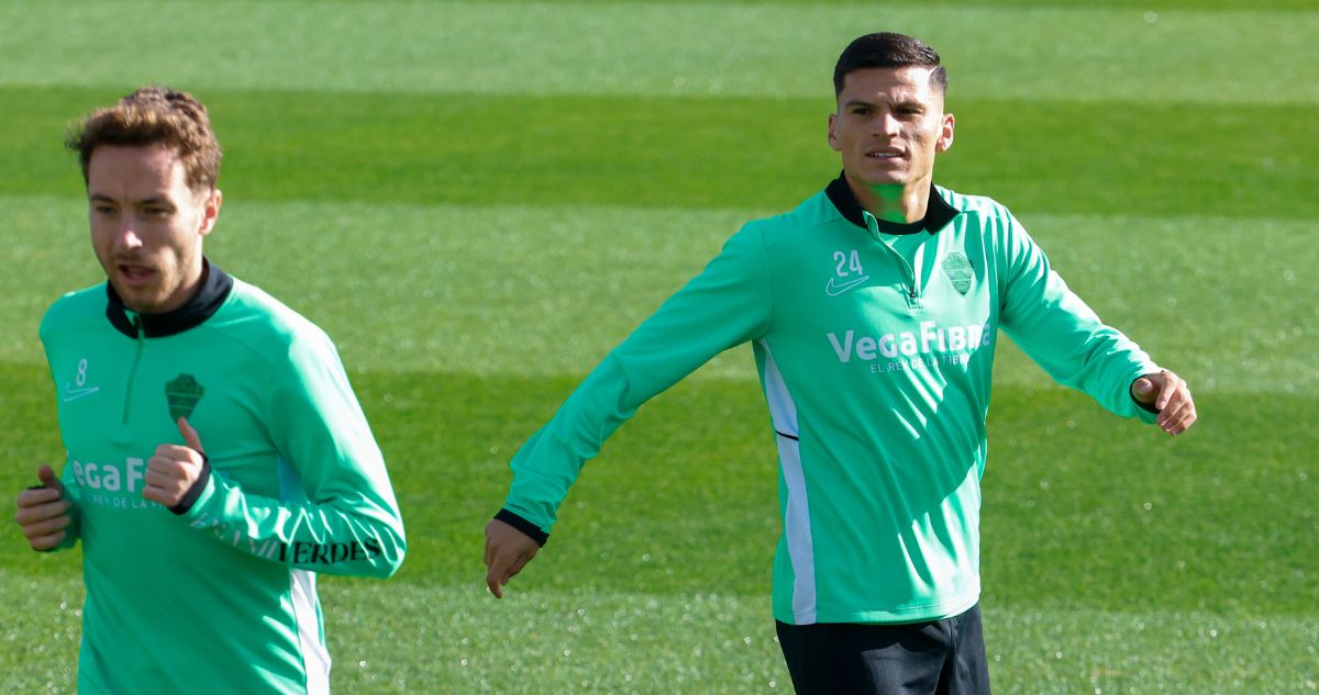Lucas Cepeda no salió del banco en nueva derrota del Elche en LaLiga: último triunfo fue en 2025