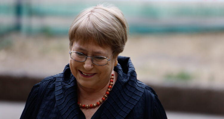 Oposición asegura que Bachelet sería la “gran damnificada” por ausencia de Lula al cambio de mando