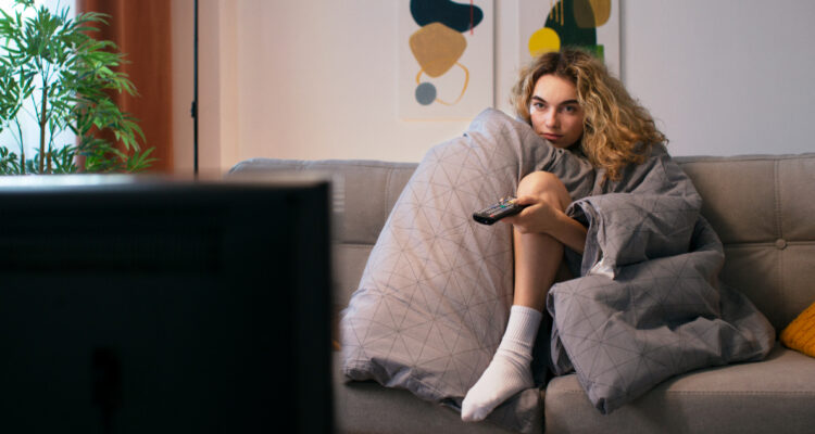 “Binge watching”: cuando maratonear series deja de ser un descanso e impacta la salud mental