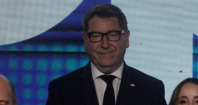 Ministro Mas | Agencia UNO