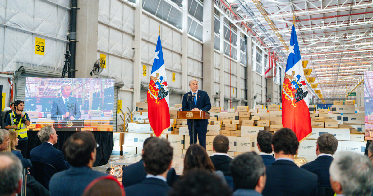 Mercado Libre anuncia su mayor inversión en Chile con US$750 millones y contratará más de mil personas