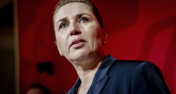 La socialdemócrata Frederiksen presenta su dimisión como primera ministra de Dinamarca