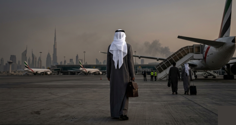 "Hora de irse": aseguran que los ’súper ricos’ de Dubai han pagado fortunas para huir de la guerra