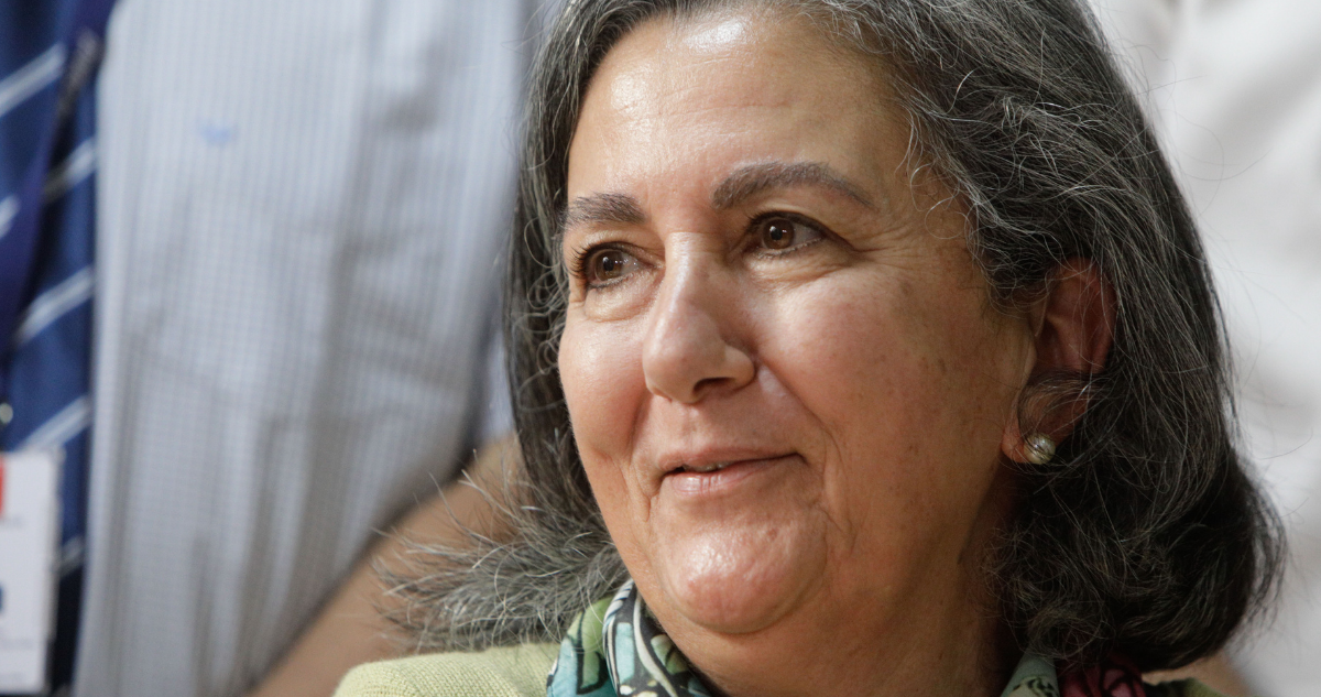 Ministra Chomali asegura que recorte del 3% en Salud no afectará la atención directa de pacientes