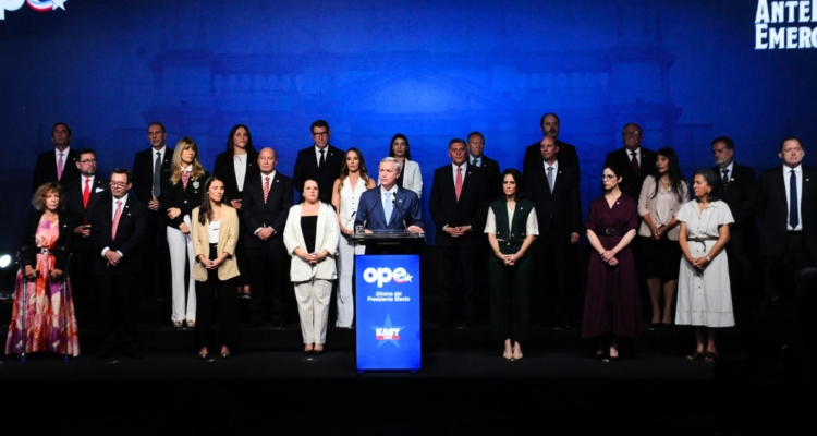 Estos son todos los nuevos ministros que acompañarán al presidente Kast al inicio de su mandato
