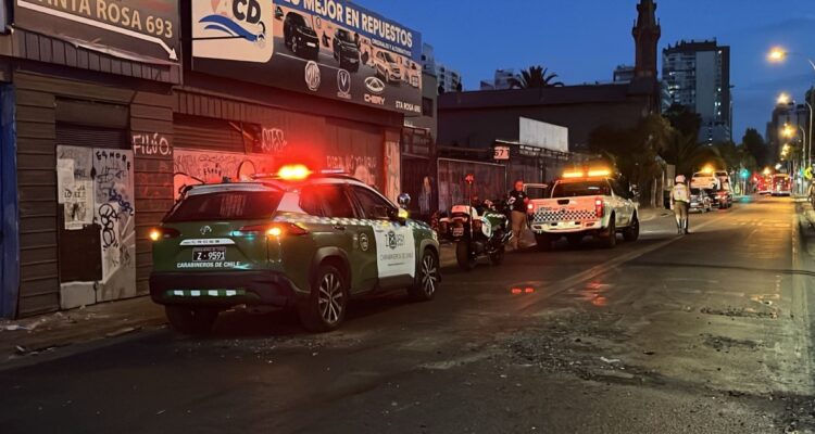 Un motociclista murió tras accidente en Santiago: otro conductor fue detenido por no tener licencia