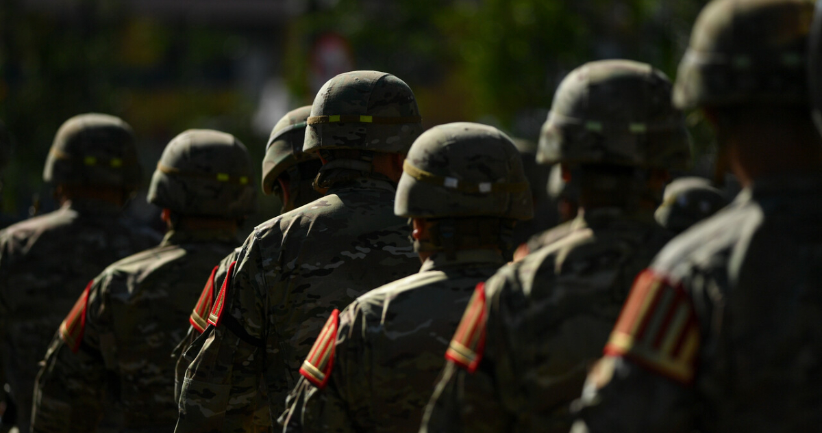Fiscalía Militar detiene a capitán y sargento del Ejército por muerte de cabo en Punta Arenas