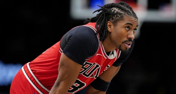 Jaden Ivey fue apartado de los Chicago Bulls por comentarios anti LGTB.