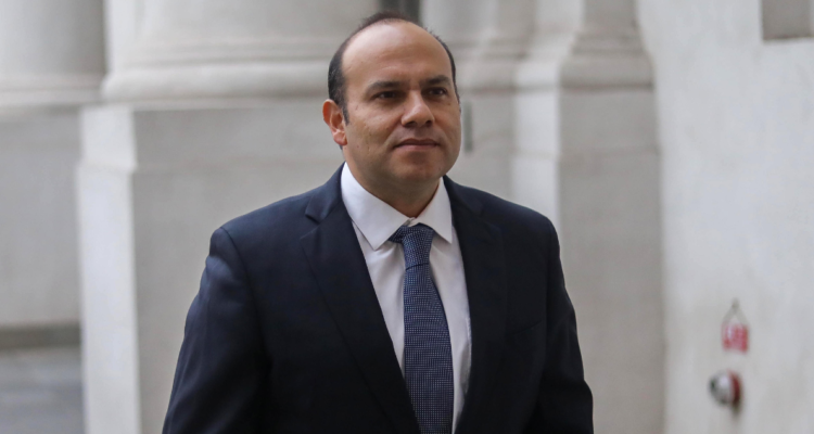 Pavez se instala como primera autoridad de Kast: recibió la Subsecretaría del Interior en La Moneda