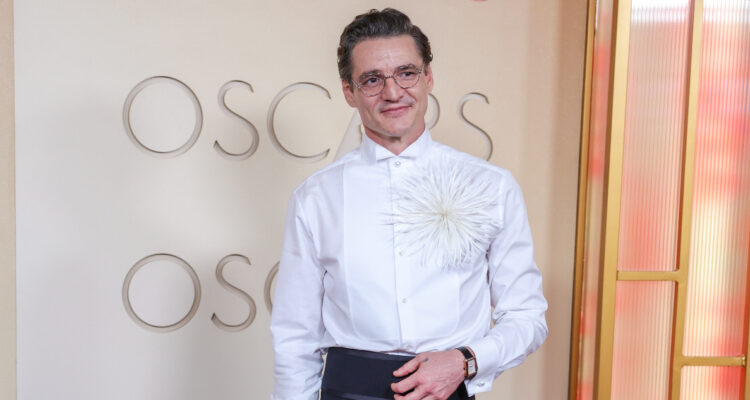 Foto de Pedro Pascal en los Oscars 2026
