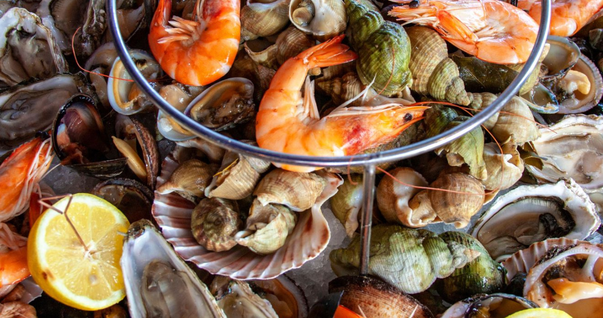 Evita intoxicaciones: en qué debes fijarte al comprar pescados y mariscos para Semana Santa