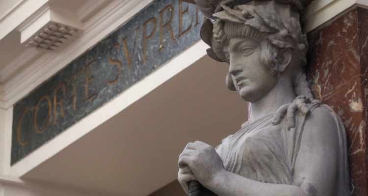 Pleno de la Suprema revisará avance de investigación por funcionarios que viajaron con licencia médica