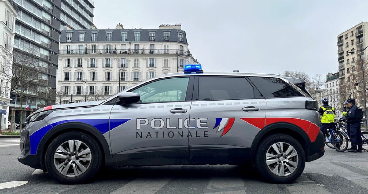 Policía francesa frustra ataque con explosivos a sucursal de Bank of America en París