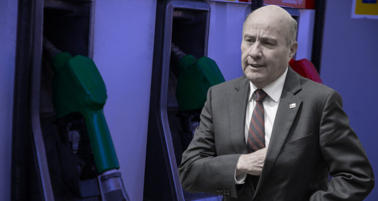 Estas son las medidas del Gobierno ante brutal alza en precios de combustibles: apuntan al transporte