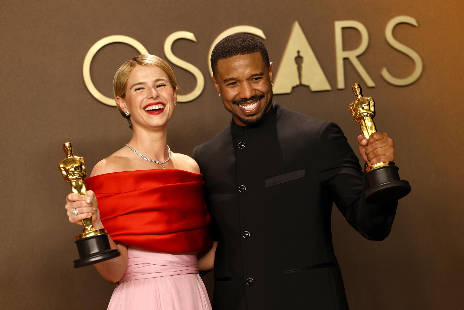 Jessie Buckley y Michael B. Jordan, ganadores como Mejor Actriz y Mejor Actor, respectivamente