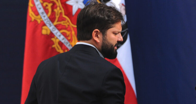 Presidente Boric cierra mandato con intensa última agenda en La Moneda