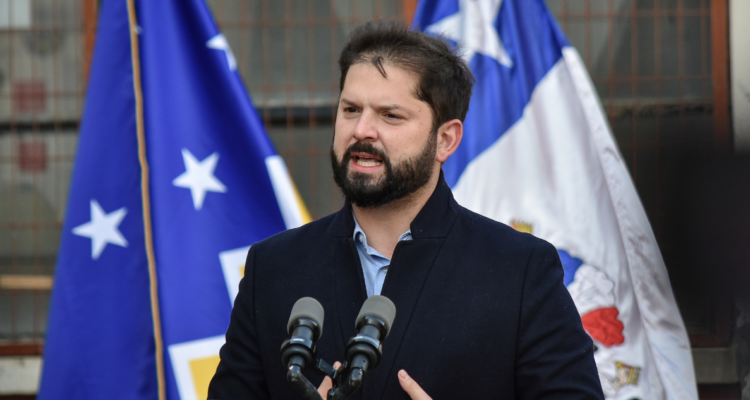 Presidente Boric viajará a Punta Arenas este miércoles en una visita “flash” tras su reunión con Kast