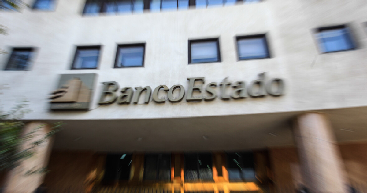Presidente y vicepresidenta de BancoEstado presentan sus renuncias tras el cambio de gobierno