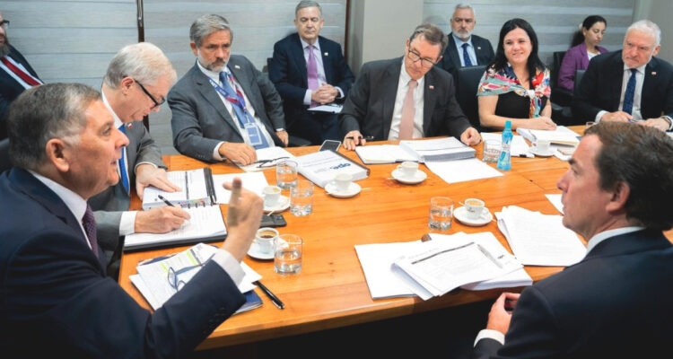 Primer Comité de Seguridad de Kast sella apoyo a la reforma de Gendarmería