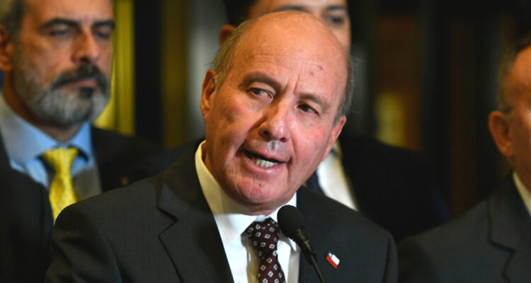 Quiroz rechaza calificación “Estado quebrado” impulsada por el Gobierno: “Jamás ocuparía esa palabra”