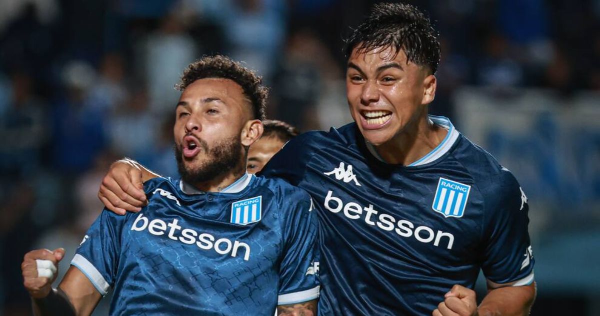 Racing Damián Pizarro