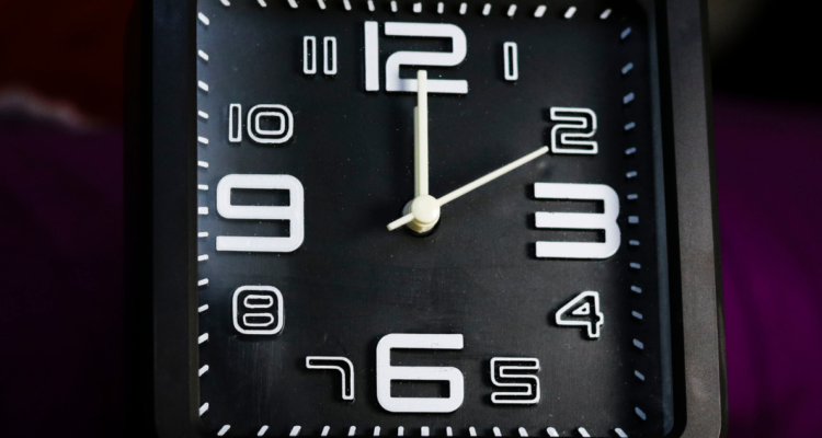 De verano o invierno: autoridades de Chiloé se suman a debate y plantean avanzar hacia horario único