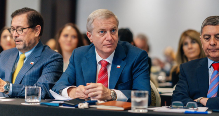 ¿Se reunirá con Trump? En plena tensión interna, Kast se alista para asistir a cumbre en EEUU Shield of the Americas