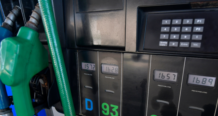 Alza de combustibles: pescadores artesanales exigen ser incluidos en ayudas del Estado