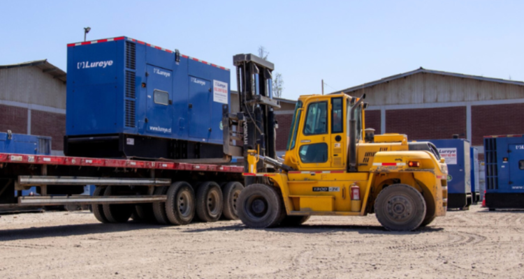 Industrias productivas chilenas optan por servicios de continuidad energética para respaldar faenas