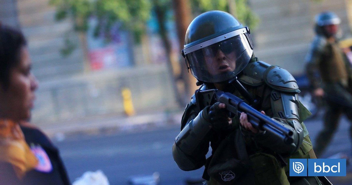 Relatora de la ONU advierte que indultos a policías del estallido en Chile sería una 