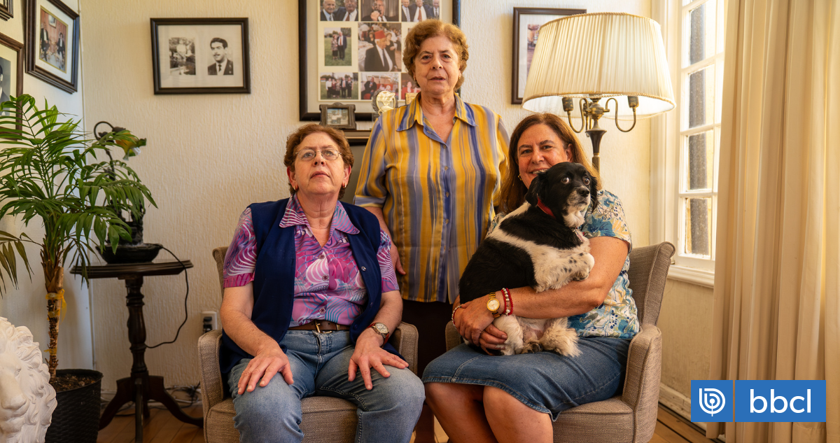 "No hay mayor gasto de luz": vecina de Melipilla reemplaza estufas a leña por climatizadores gratuitos